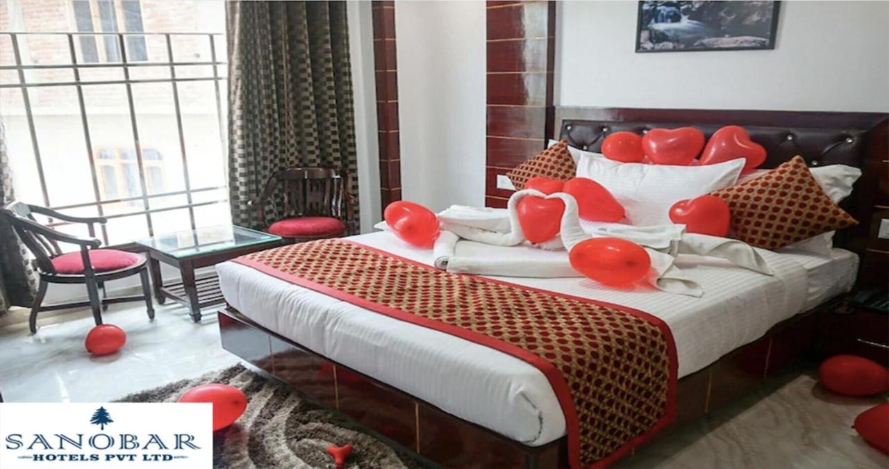 Hotel White Grand Shimla - In City Centre - A Centrally Ac Hotel Exterior photo