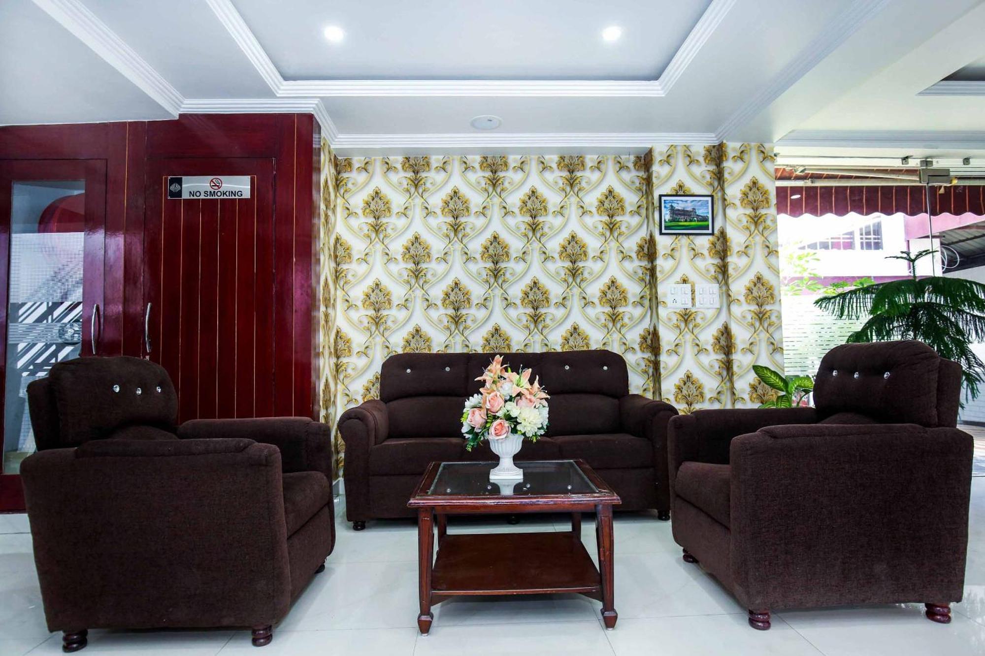 Hotel White Grand Shimla - In City Centre - A Centrally Ac Hotel Exterior photo